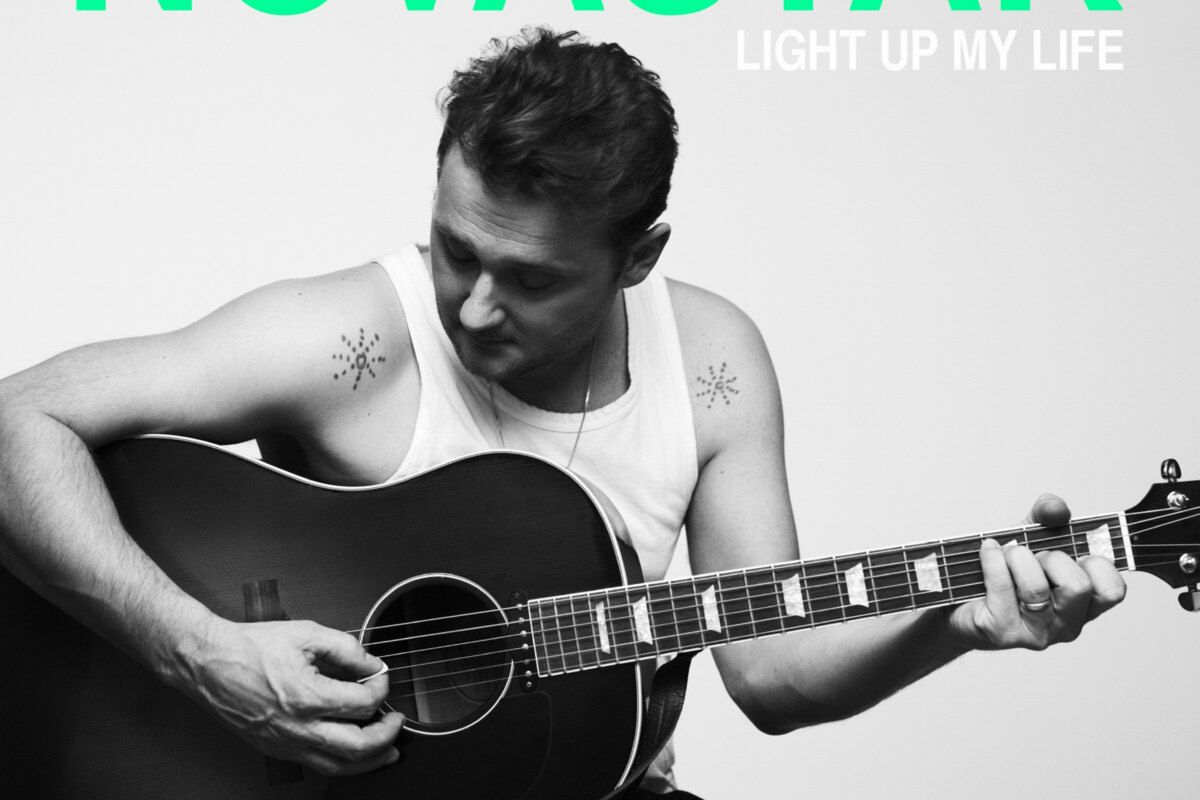 Novastar lanceert tweede single, Light Up My Life