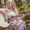 Pure Joyce maakt cover van Blue