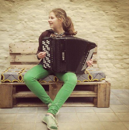 Streekfonds lanceert 'MUZIEKBANK' voor kansarme kinderen op Dranouter