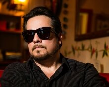 John Garcia komt naar Trix