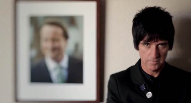 Bekijk de nieuwe videoclip van Johnny Marr - Easy Money