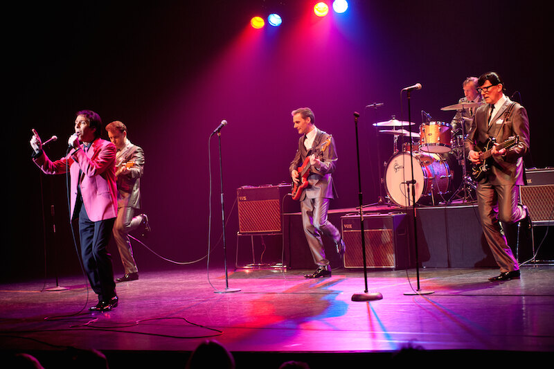 Tribute of Cliff Richard and The Shadows ‘a bit too good’ volgens Sir Cliff Richard