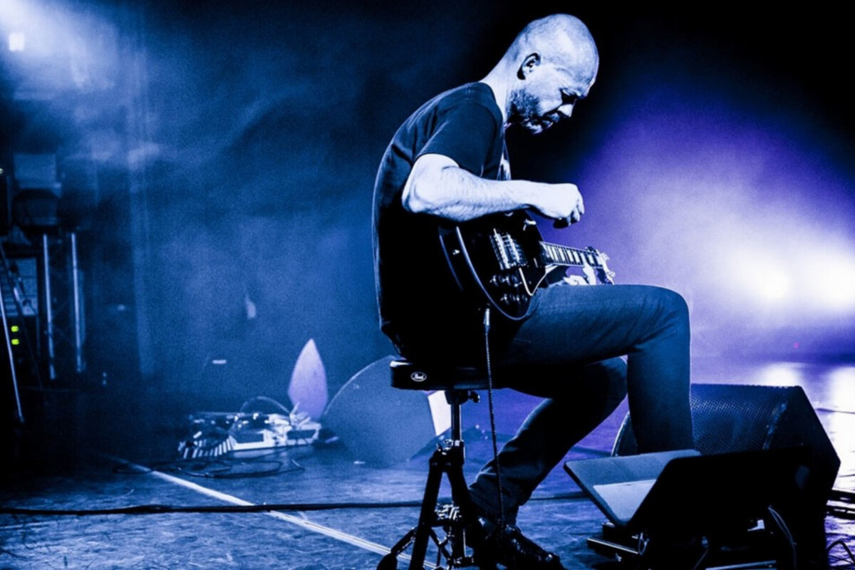 Dirk Serries speelt gratis concert in Huis23