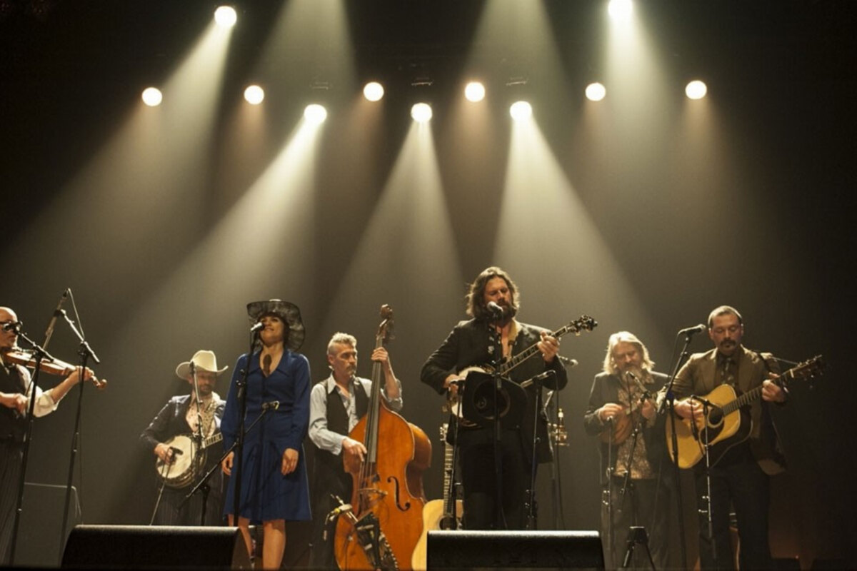 The Broken Circle Breakdown Bluegrass Band geven extra concert in de AB