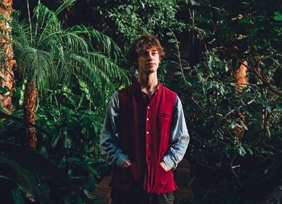 Cosmo Sheldrake  debut EP ‘Pelicans We’ on Transgressive Records released April 6th 2015