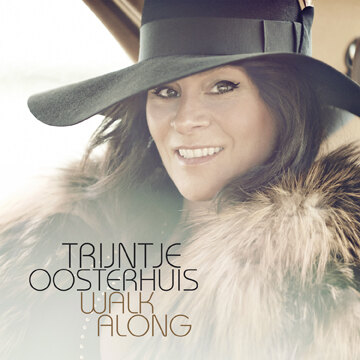 Trijntje Oosterhuis:  de Nederlandse trots naar Eurosong met hitsingle Walk Along
