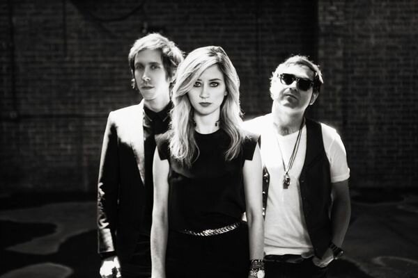Beautiful bodies to release debut album "Battles"