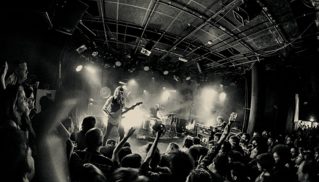 Birth Of Joy komen naar Paradiso Grote Zaal 