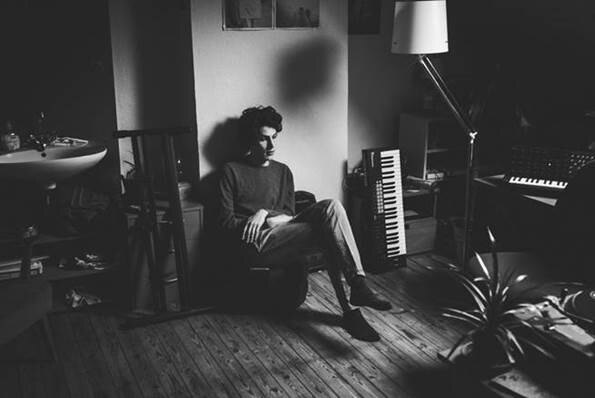 Oaktree stelt "Dust" EP voor