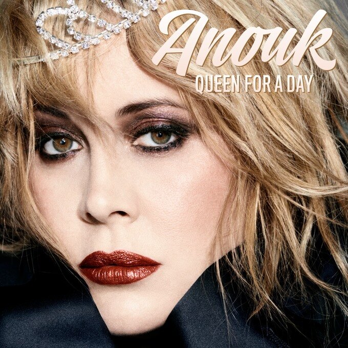 Anouk stelt nieuw album "Queen For A Day" voor