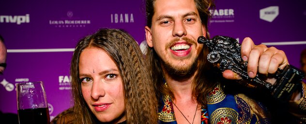 My Baby wint Edison Pop Prijs en vervolg Europees succes