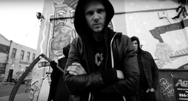 Mantar - album out now, 'Cross The Cross' music video premieres today!