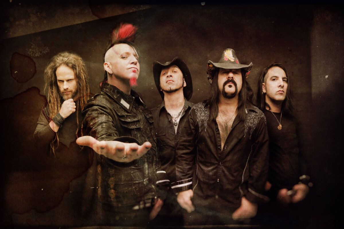 Hellyeah release 360° video for new single X