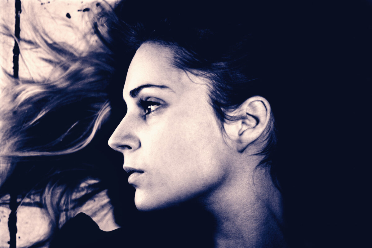 Agnes Obel releases new single Familiar