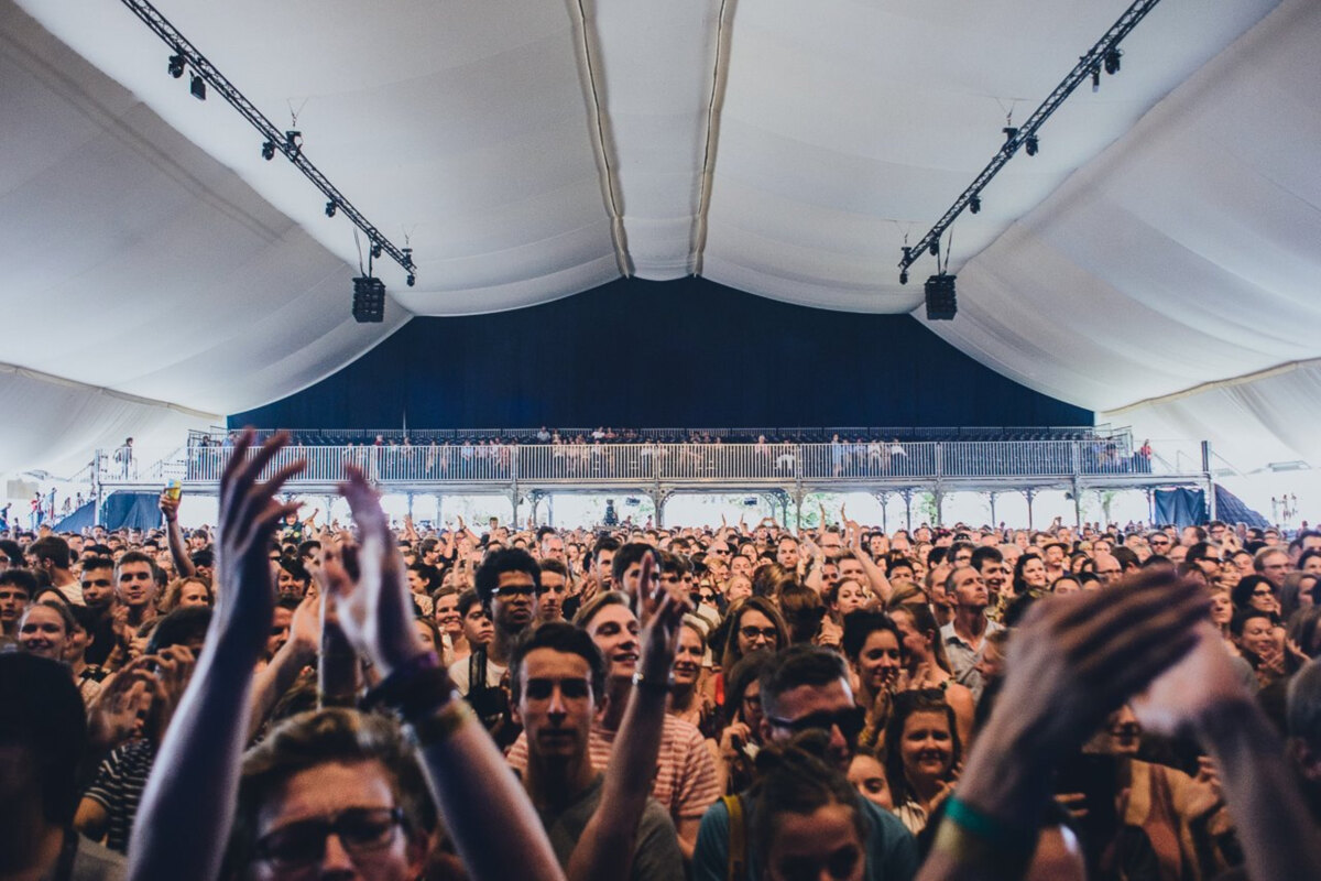 Verjaardagseditie Gent Jazz Festival 2016 meteen ook die van ‘meest enthousiaste publiek ooit’