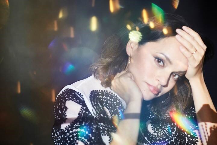 Norah Jones announces new album 'Day Breaks' and 2016 fall tour