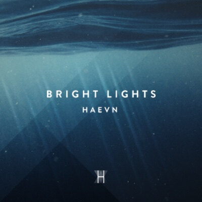 HAEVN verruilt synthesizers voor orkest op nieuwe single ‘Bright Lights’