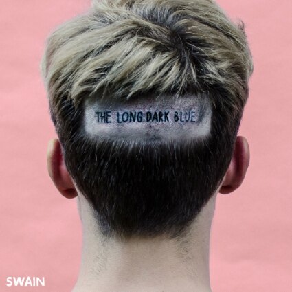 Swain stelt nieuw album The Long Dark Blue voor