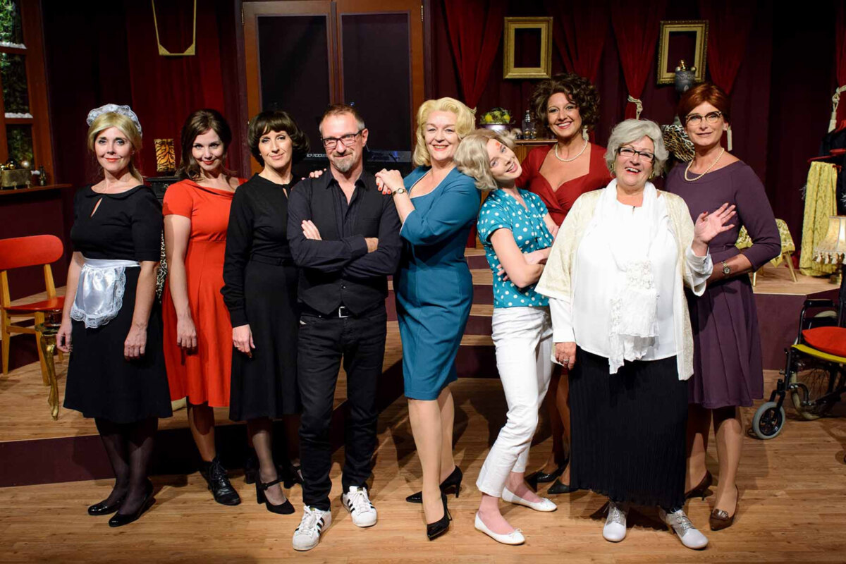  '8 Vrouwen' in het EWT-Theater vanaf 4 november