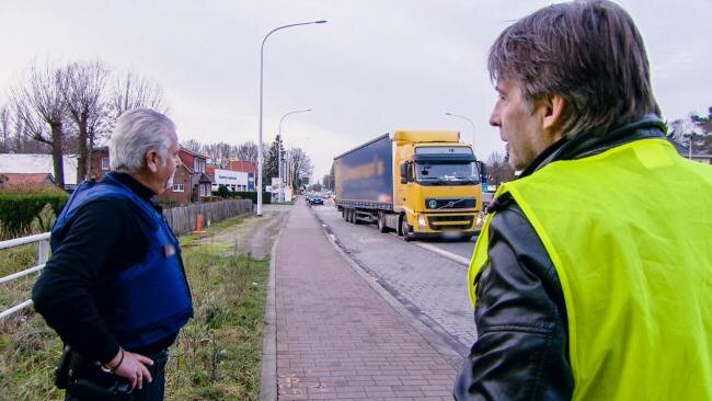 Communicatieproblemen in Alloo bij de Wegpolitie