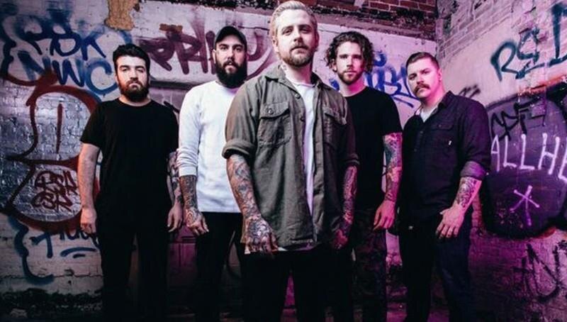 Vanna premiere new video for "Mutter"