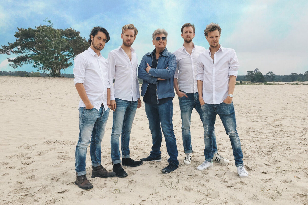 Boyband ‘Side 2 Side’, bekend van Streetlab, gast bij Toppers kerstshows
