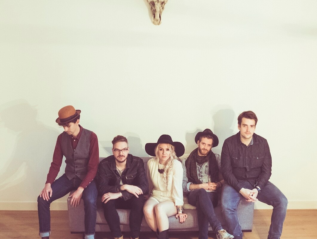 Rivers presenteert smaakvolle country pop op nieuwe EP