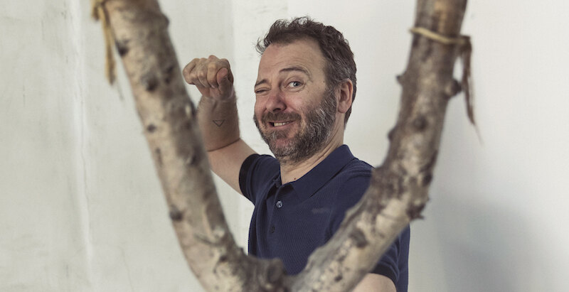 Henk Rijckaert speelt dit weekend tweedaagse première met nieuwe comedyvoorstelling "Technostress" 