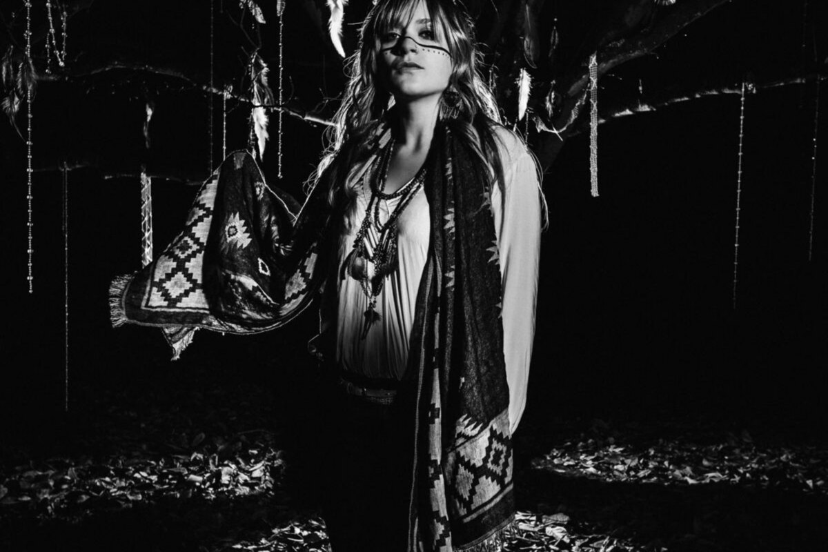 Black Mirrors: Sign Worldwide Deal With Napalm Records & Reveal Details Of Debut EP!