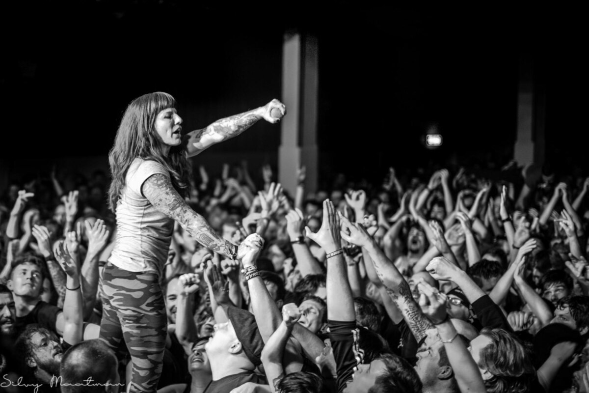 Walls Of Jericho: Music Video Premiere For Track “Forever Militant”! European Tour Kicks Off Now!