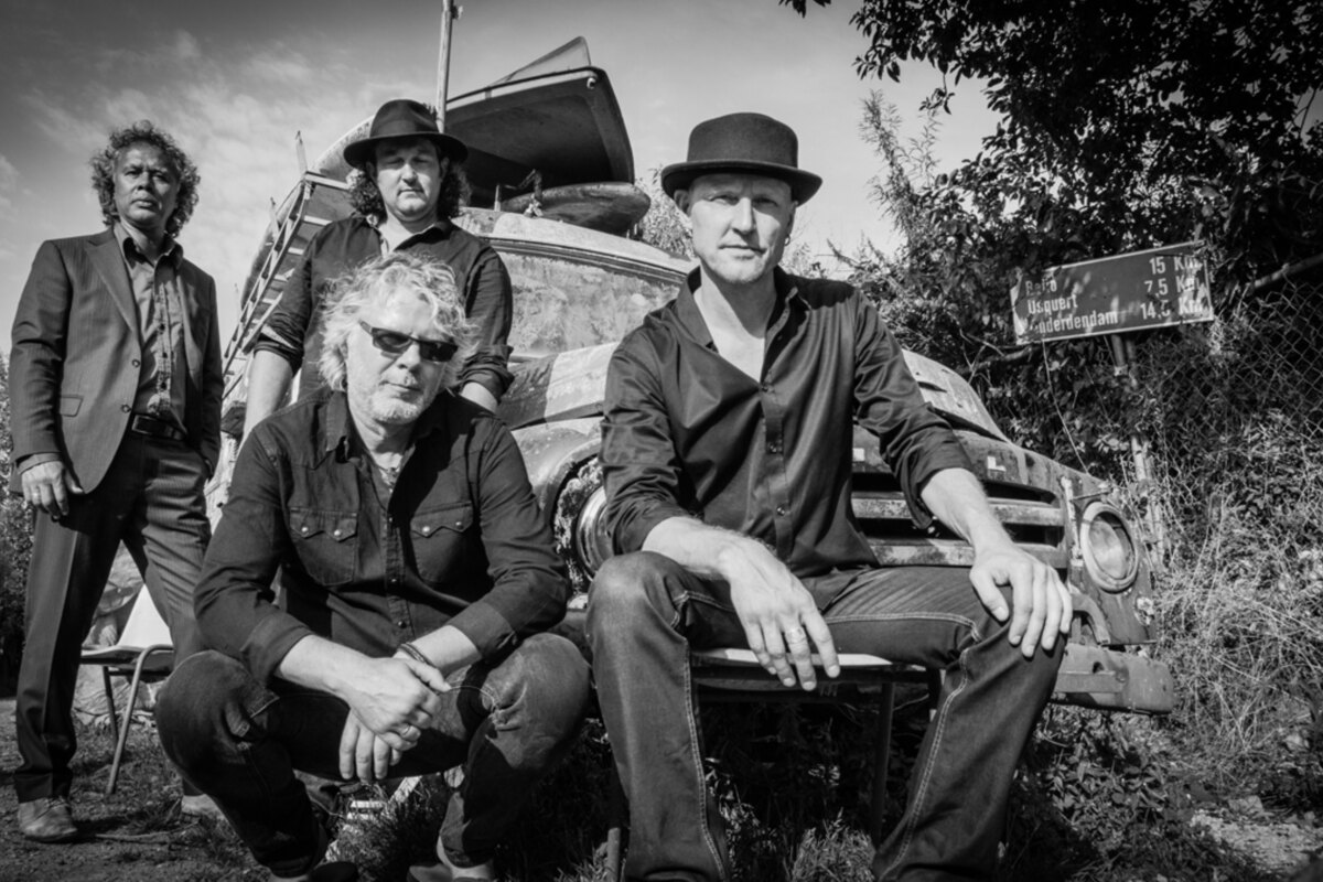 King Of The World opent op ‘Beach Boys’ zaterdag Ribs & Blues!