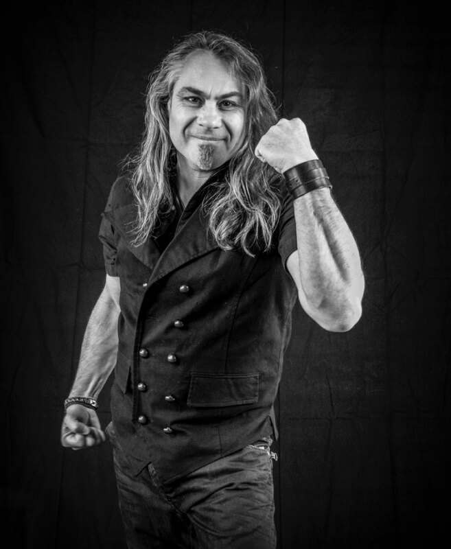 New Guitarist Cirrha Niva