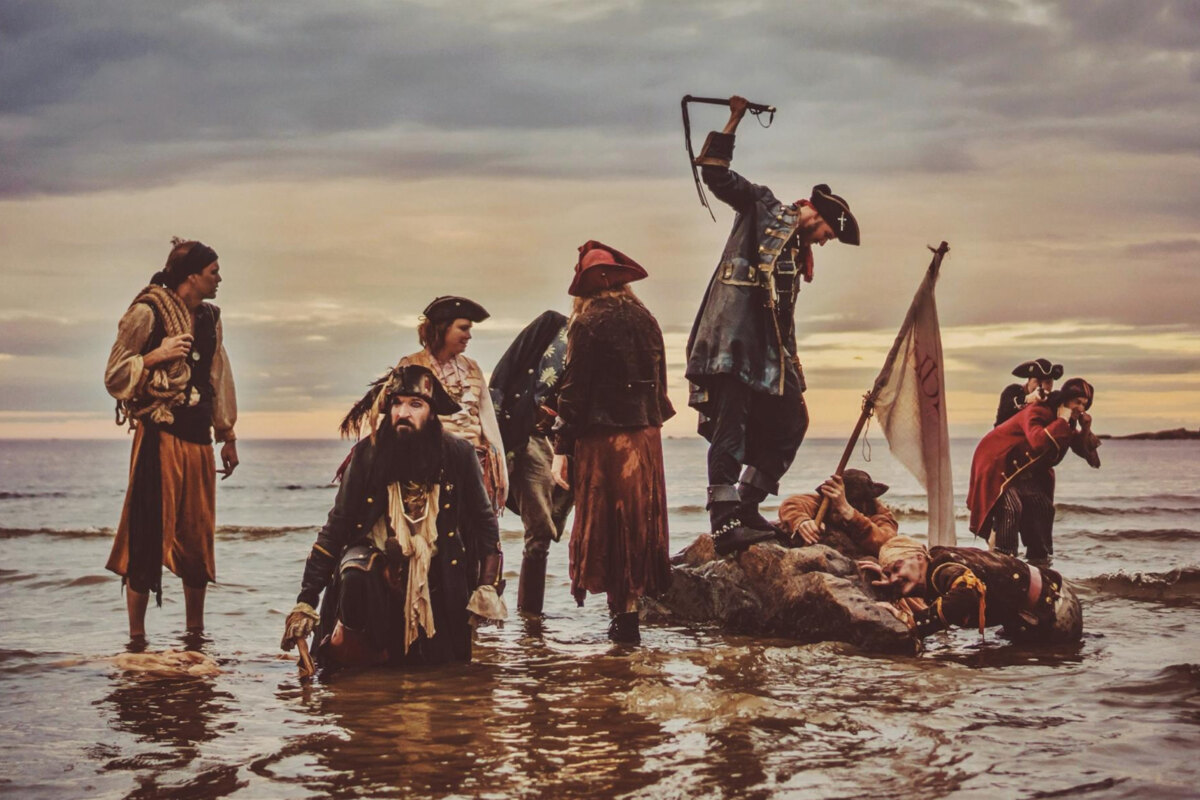 Ye Banished Privateers: Sign Worldwide Deal With Napalm Records! New Album Coming June 2017