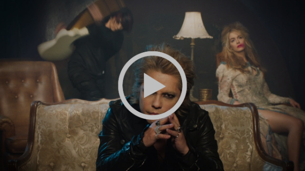 Vamps: watch the new video for "Calling"