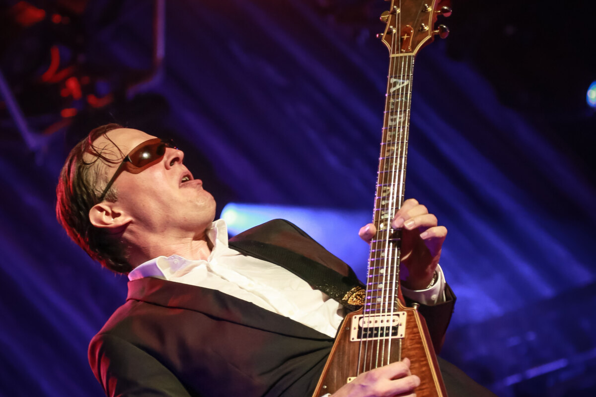 Joe Bonamassa wint Sena Performers European Guitar Award 2017