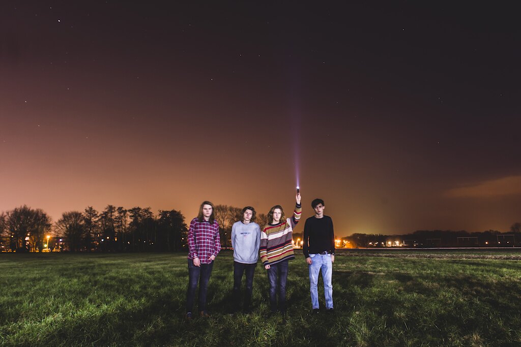 Suburban Records tekent nieuwe lichting Haarlemse bands: Mantra en Tony Clifton