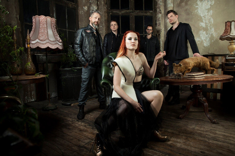 Nieuwe frontvrouw Nemesea is internationaal musical talent  