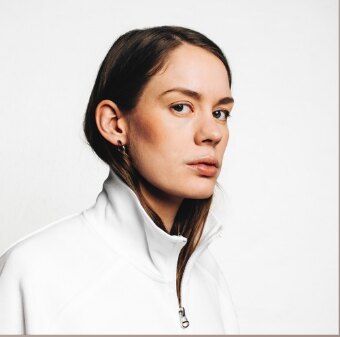 Anna Of The North announces debut album 'Lovers'