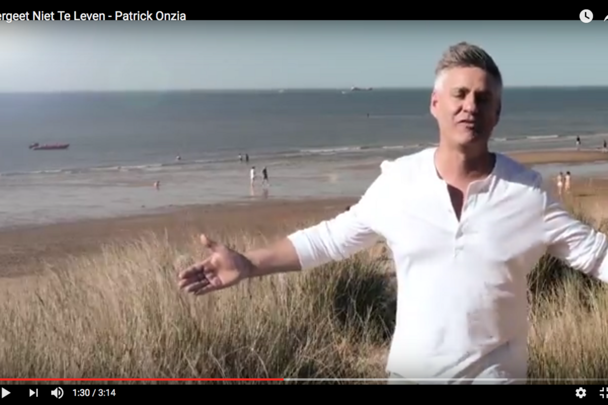 Patrick Onzia verrast met uptempo-knaller ‘Vergeet niet te leven’