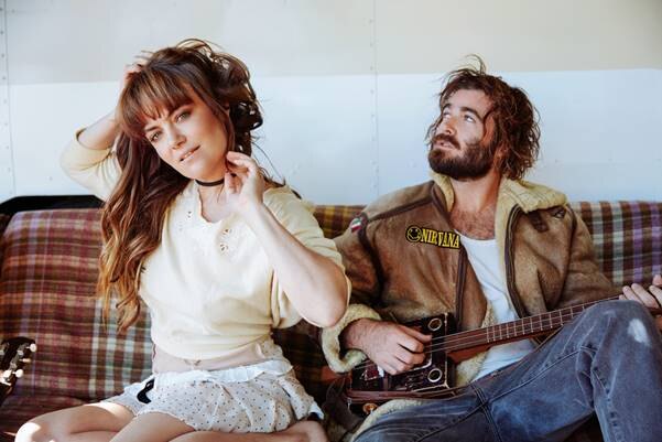 Angus & Julia Stone introducing new single ‘Snow’