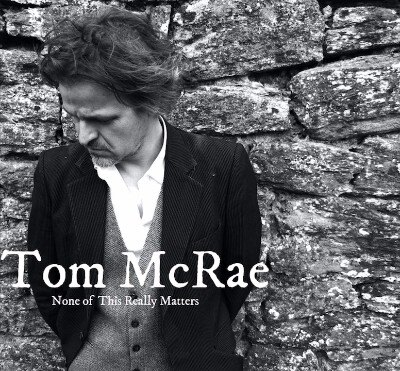 Tom McRae launches new single "None of this really matters"