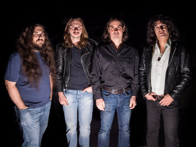 Mirror Queen to release new album, Verdigris, this October