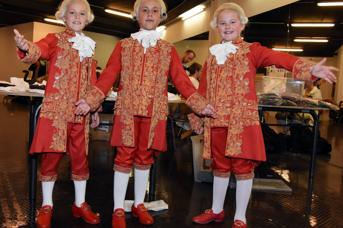 Linde Degeest (9), Anneleen Lambrecht (10) en Dries Van Cauwenbergh (9) worden 'Amadé' in 'Mozart! - de Musical'