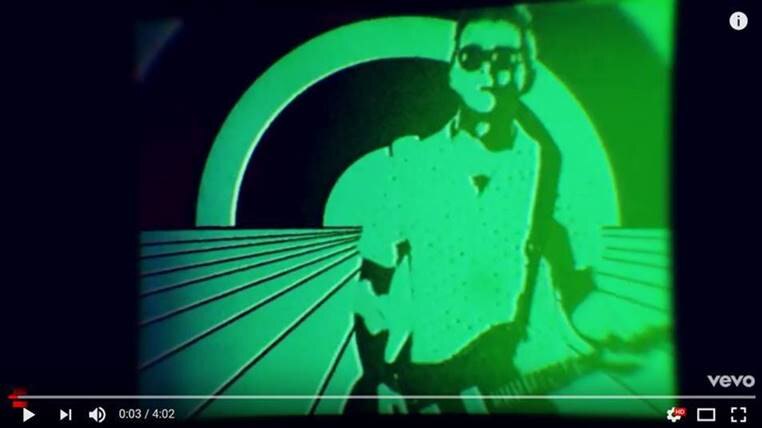 Noel Gallagher’s High Flying Birds watch the video for 'Holy Mountain'