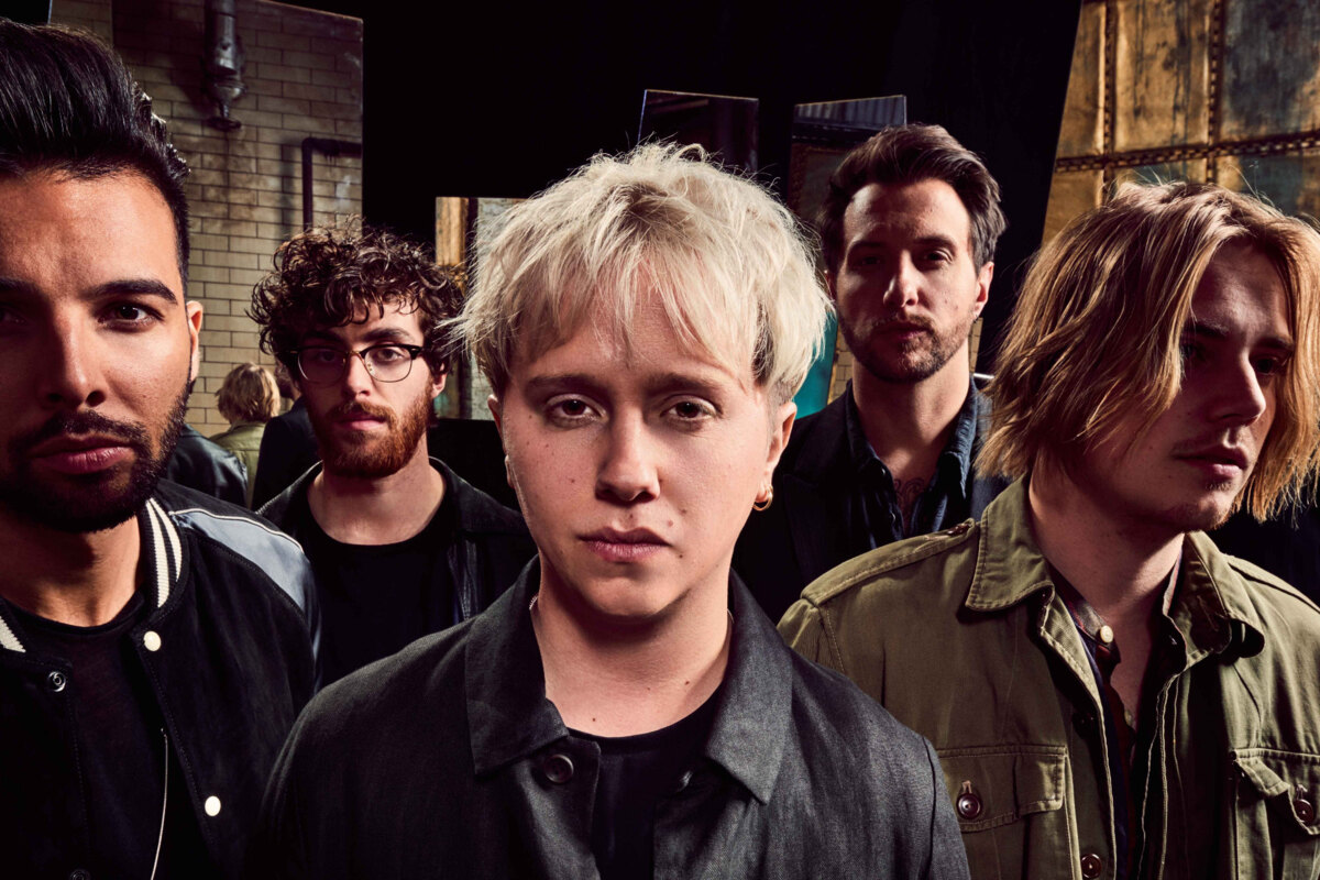 Nothing But Thieves  komt naar Trix