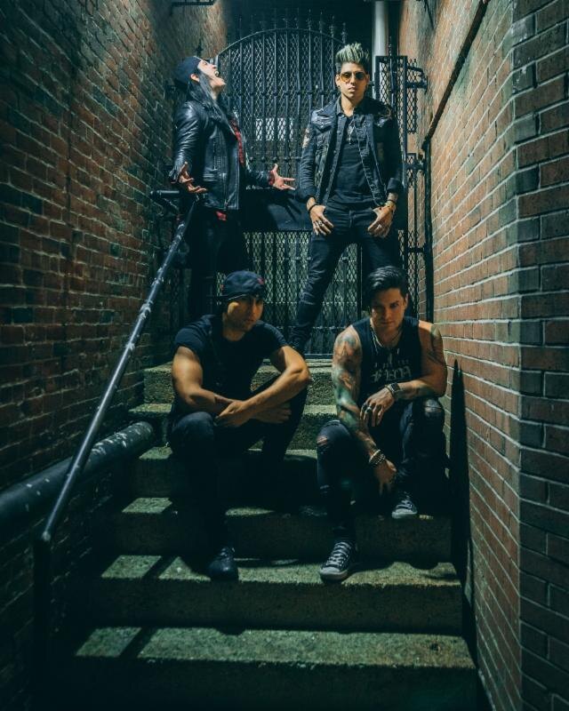 Escape The Fate the new album "I am human" out on februari 16th