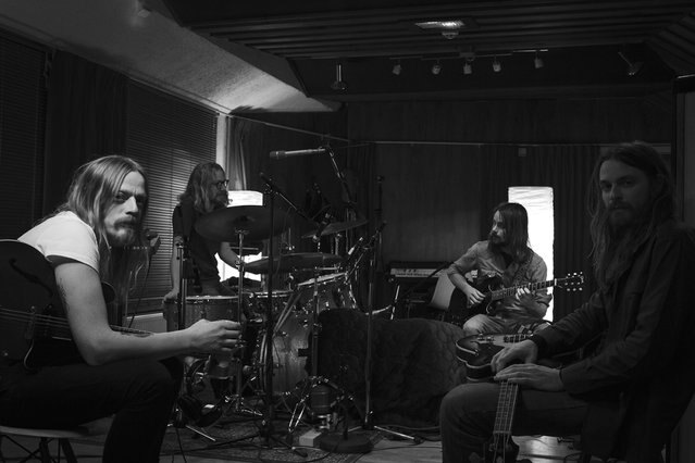 Graveyard enter studio to record new album