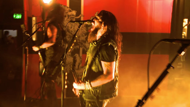 Machine Head release 'Ten Ton Hammer' live video from »Catharsis« bonus DVD