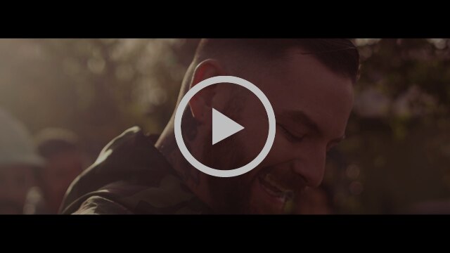 Senses Fail premieres new song & video "Gold Jacket, Green jacket"
