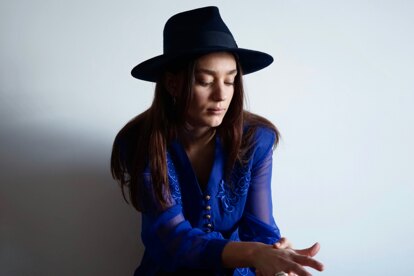 Swedish singer Natali Felicia reveals video for 'This Summer Is Cruel'